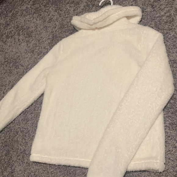 Aerie sherpa turtleneck sweater - Picture 2 of 3